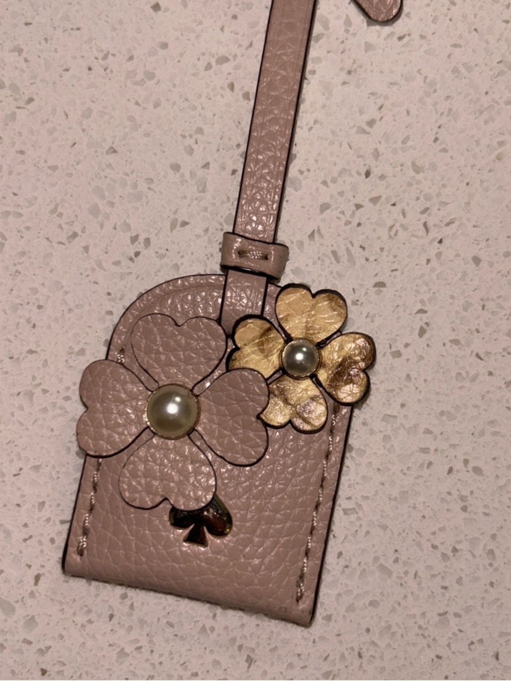 kate spade pink floral leather luggage tag with pearl accents